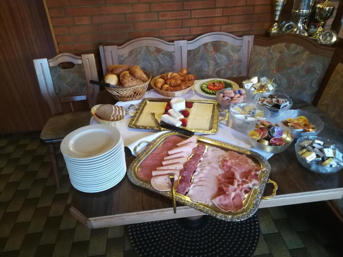 Gasthof Erfurth Sehnde Luaran gambar